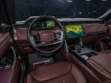 LAND ROVER Range Rover P530 ATB Black Pack TV Red interior