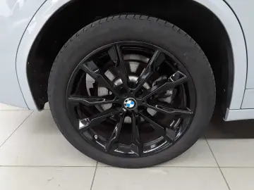 BMW X3 xDrive30i Aut. M Sport Navi