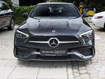 Mercedes-Benz C 300 AMG AHK MBUX SHZ LED KEYLESS-GO