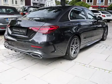 Mercedes-Benz C 300 AMG AHK MBUX SHZ LED KEYLESS-GO