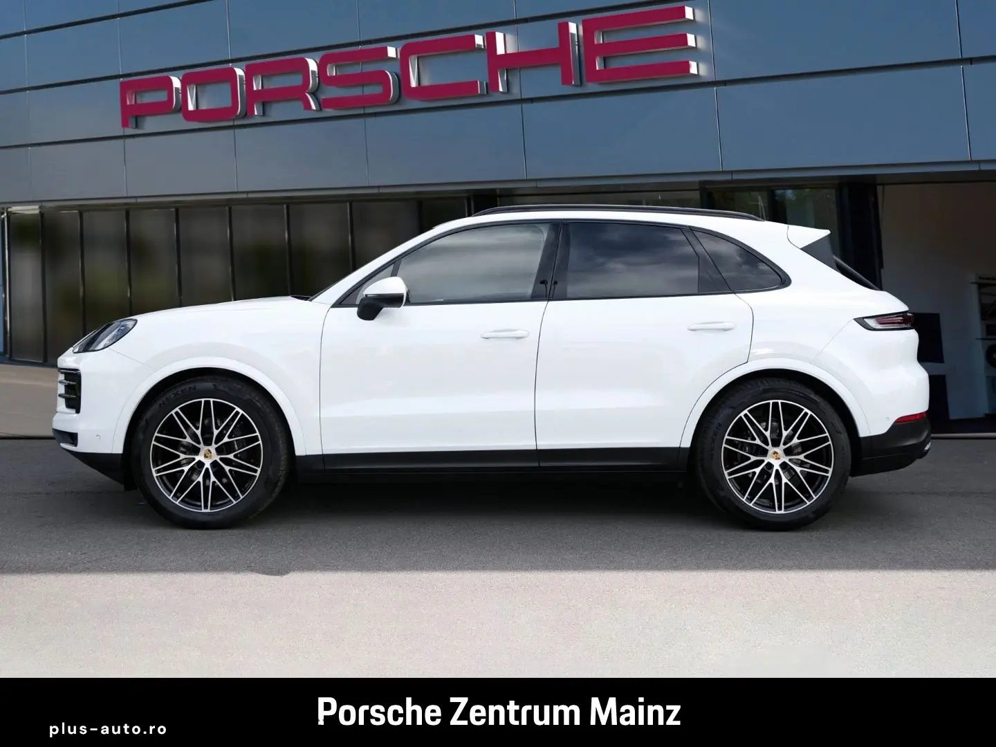 PORSCHE Cayenne Surround-View LED-Matrix Luftfederung