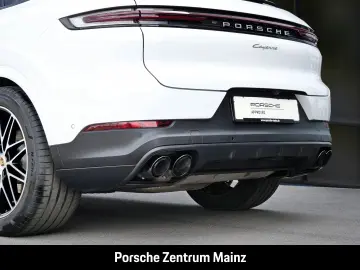 PORSCHE Cayenne Surround-View LED-Matrix Luftfederung