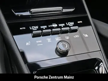 PORSCHE Cayenne Surround-View LED-Matrix Luftfederung