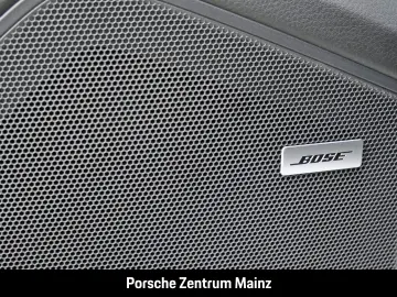 PORSCHE Cayenne Surround-View LED-Matrix Luftfederung