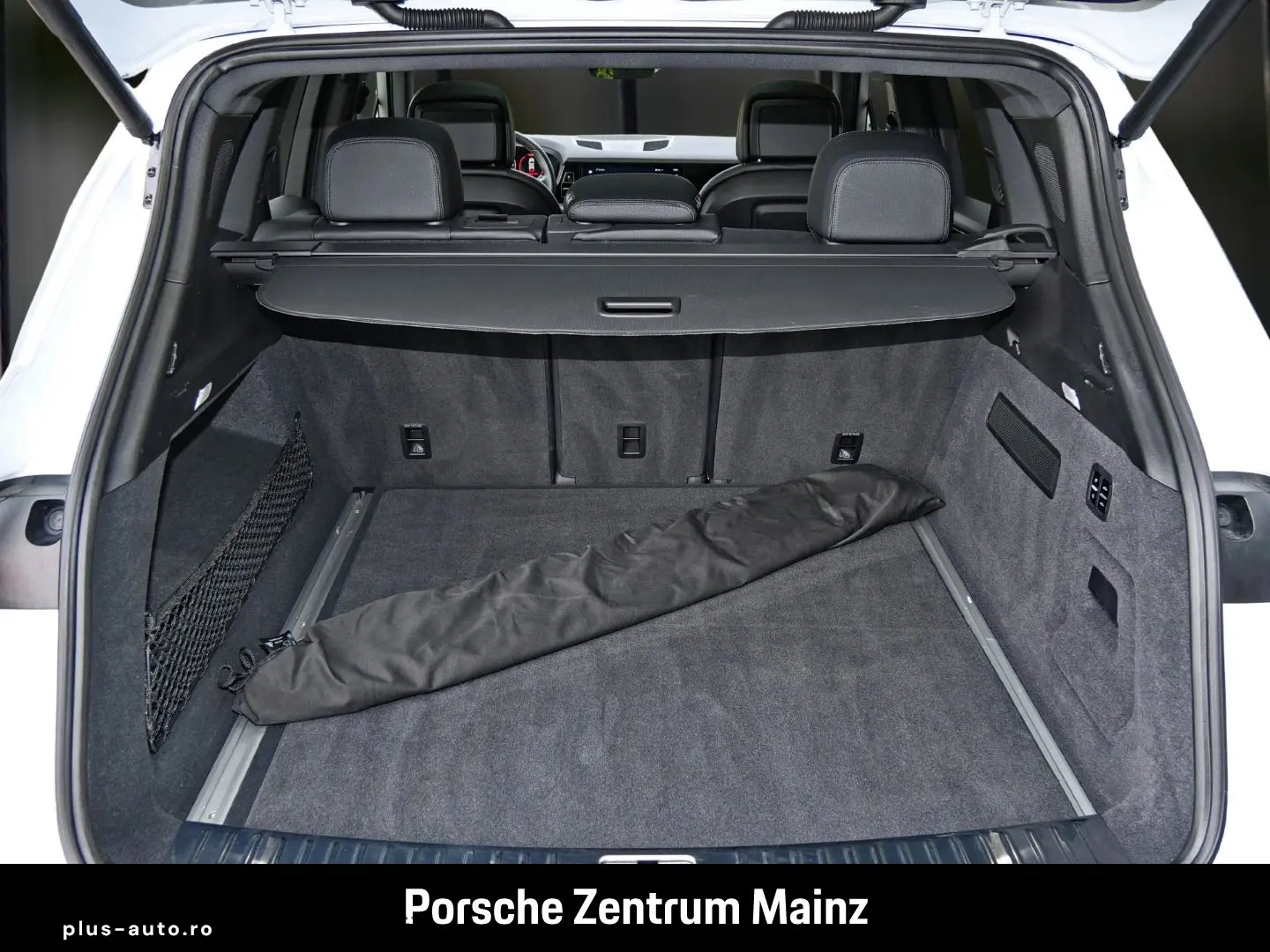 PORSCHE Cayenne Surround-View LED-Matrix Luftfederung