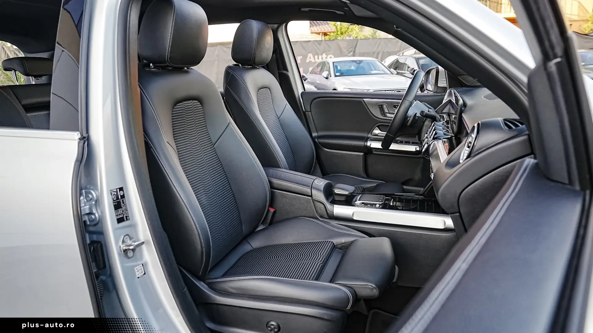 Mercedes-Benz GLB 200 7G-DCT Style