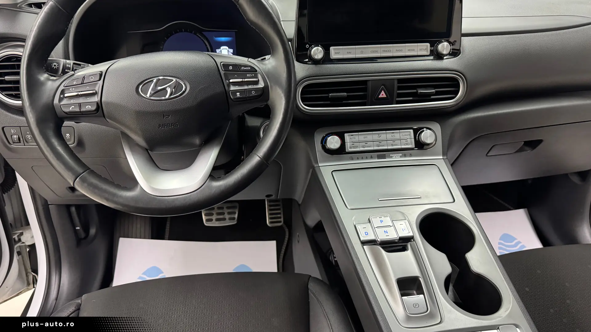 HYUNDAI KONA ELECTRIC 204 CP 64 KWH