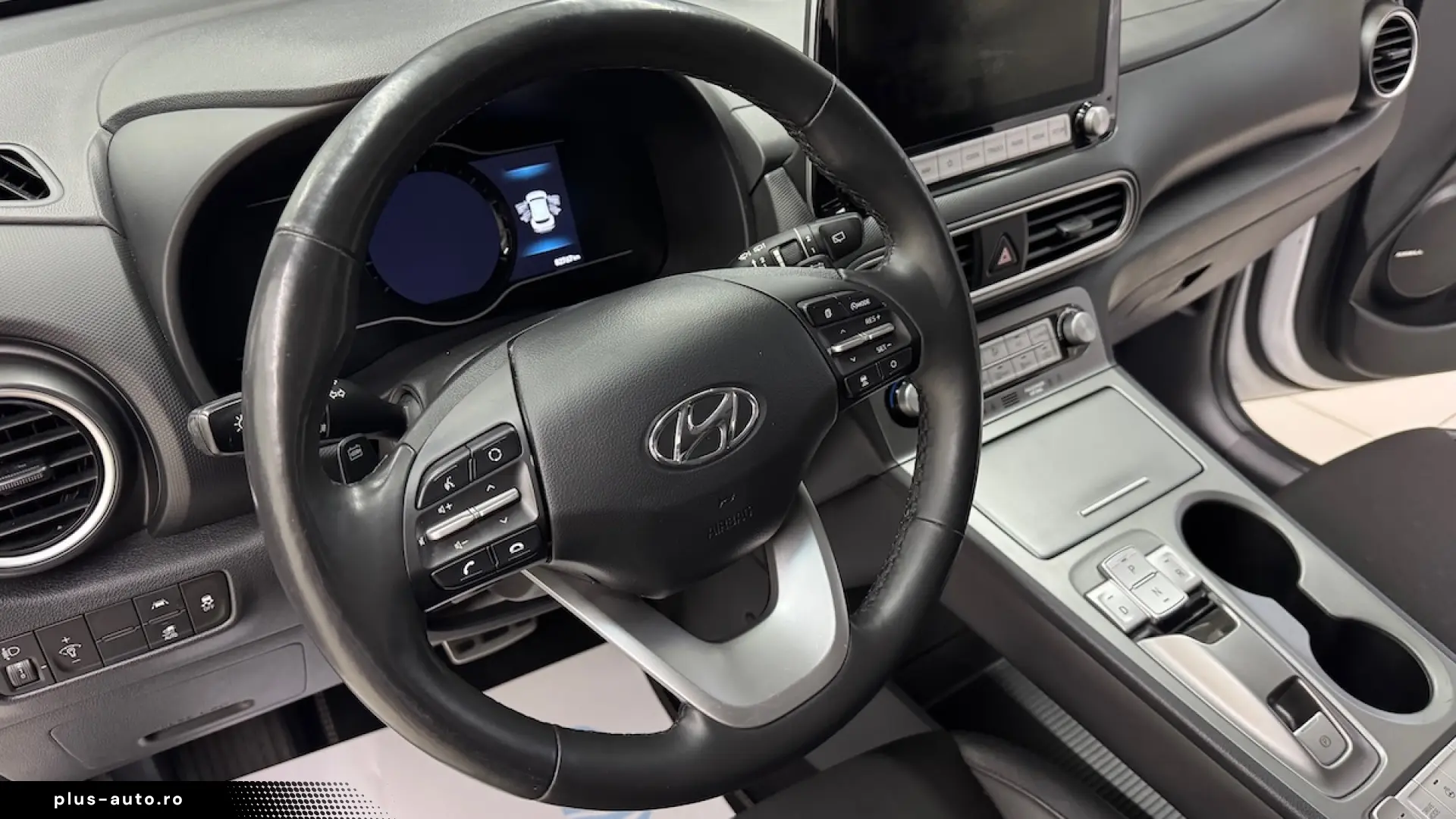 HYUNDAI KONA ELECTRIC 204 CP 64 KWH