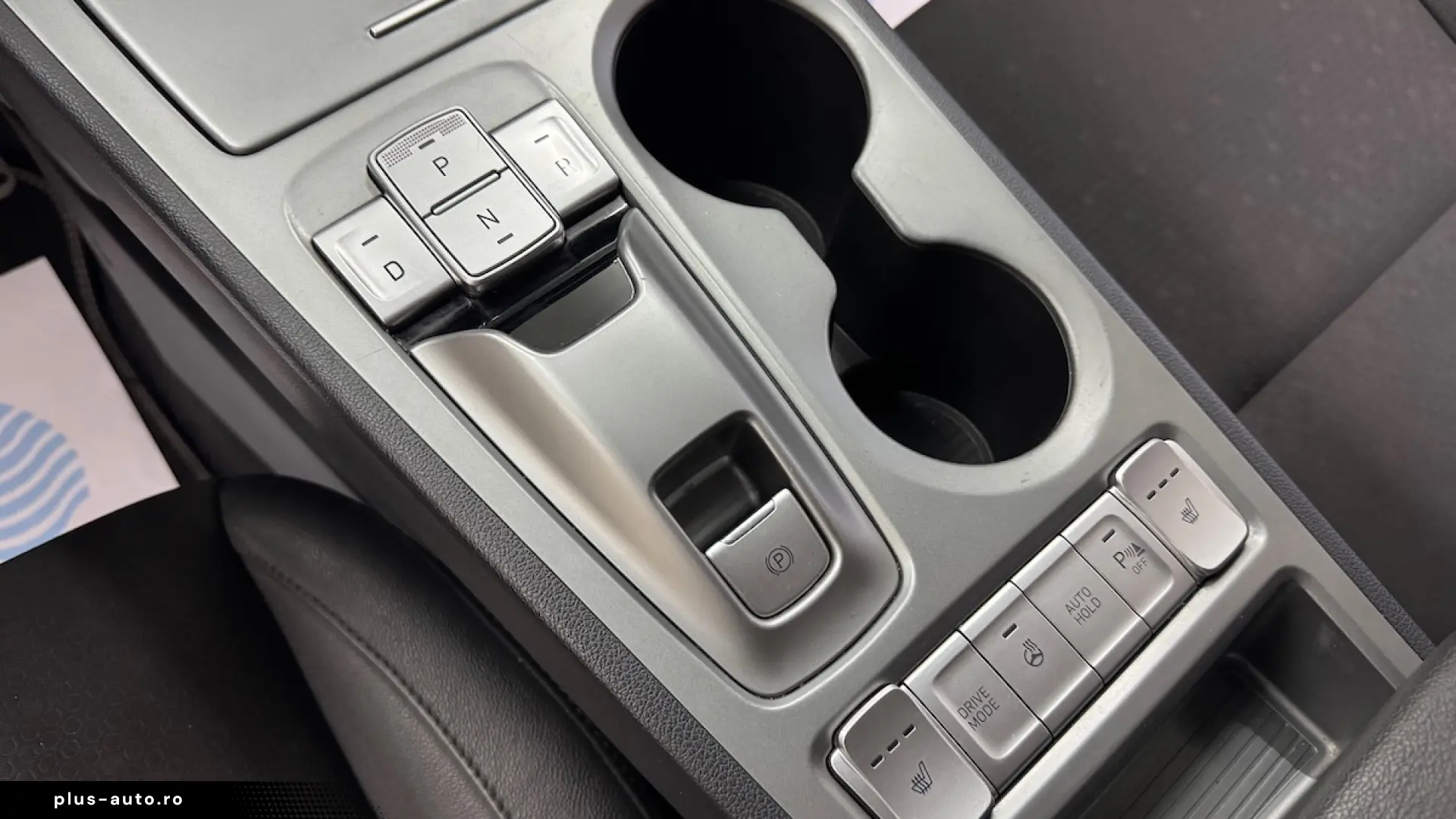 HYUNDAI KONA ELECTRIC 204 CP 64 KWH