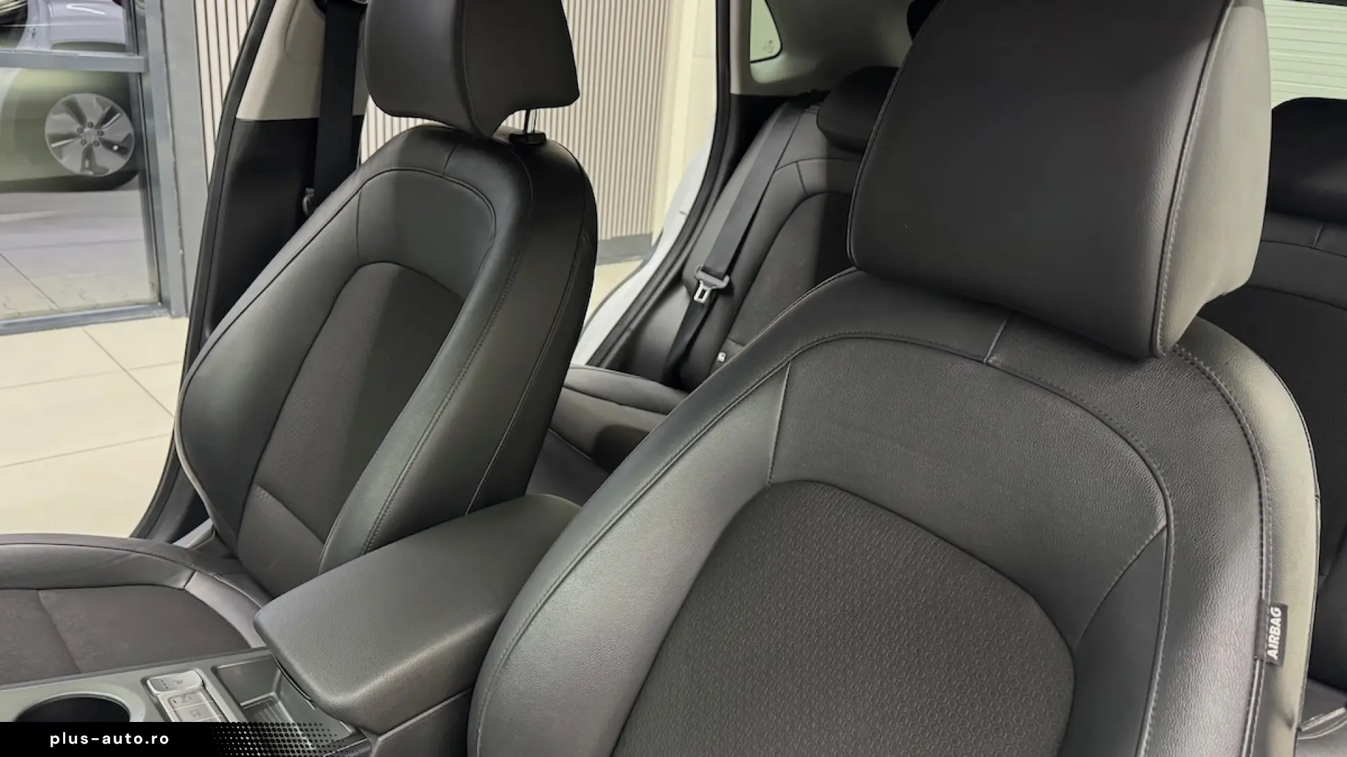 HYUNDAI KONA ELECTRIC 204 CP 64 KWH