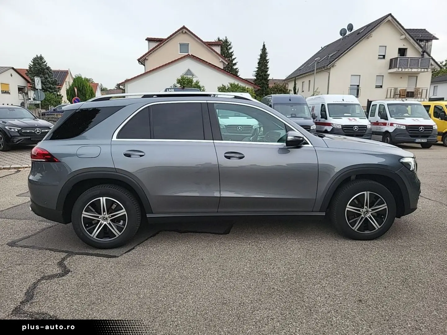 MERCEDES-BENZ GLE 300 d 4MATIC AMG-Int Pano AHK FAP &hellip;