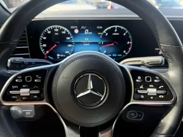 MERCEDES-BENZ GLE 300 d 4MATIC AMG LINE   KEYLESS-GO…