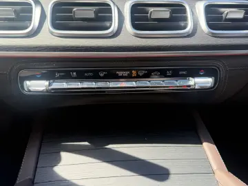 MERCEDES-BENZ GLE 300 d 4MATIC AMG LINE   KEYLESS-GO…