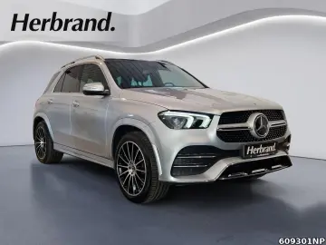 MERCEDES-BENZ GLE 300 d 4matic AMG Line AHK Panorama Kamera