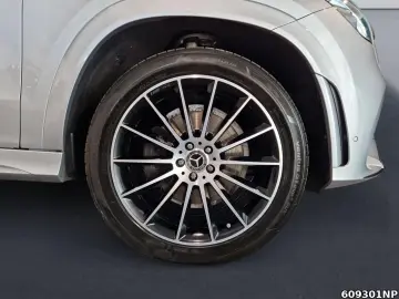 MERCEDES-BENZ GLE 300 d 4matic AMG Line AHK Panorama Kamera