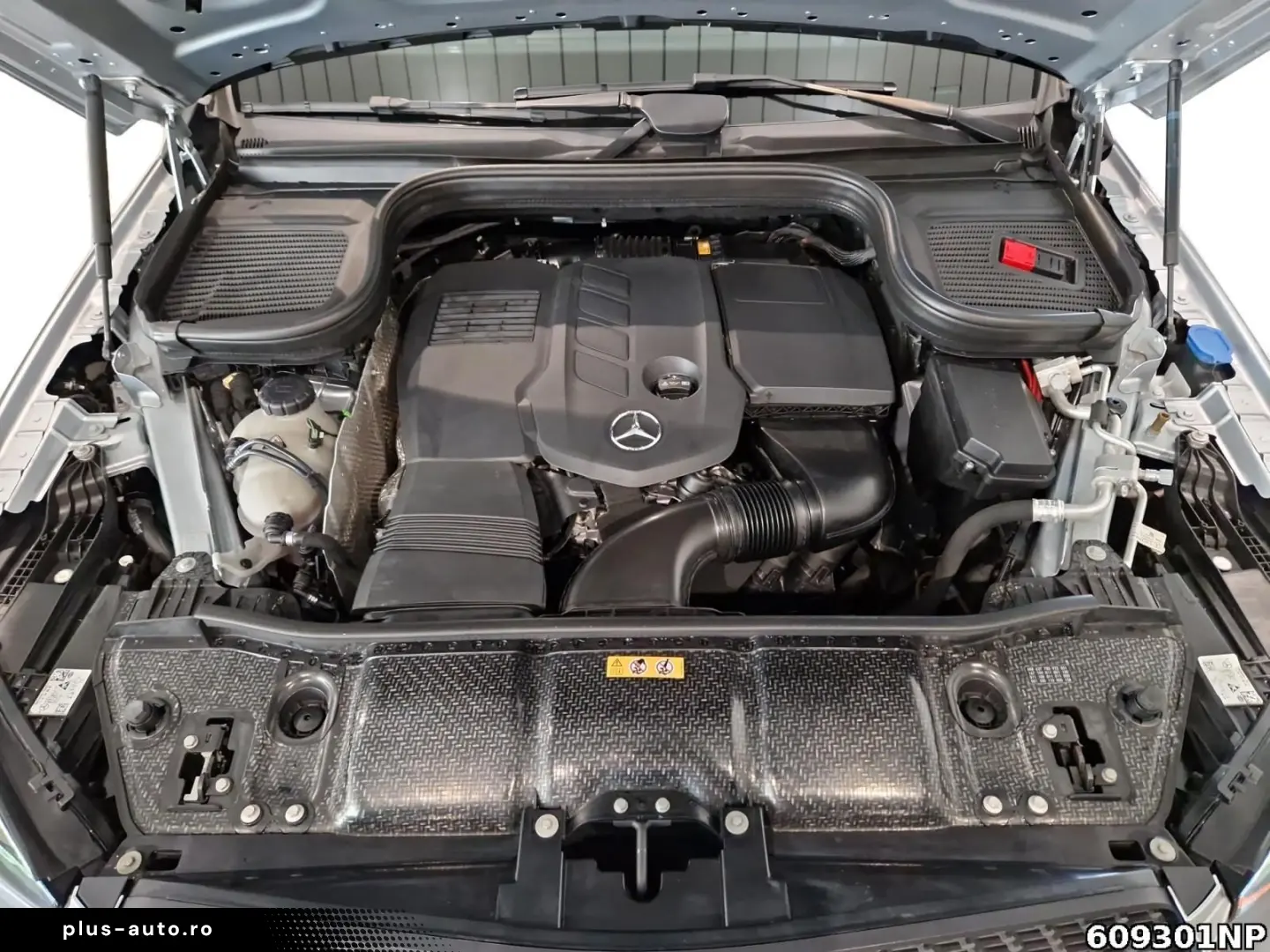 MERCEDES-BENZ GLE 300 d 4matic AMG Line AHK Panorama Kamera
