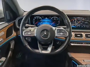 MERCEDES-BENZ GLE 300 d 4matic AMG Line AHK Panorama Kamera