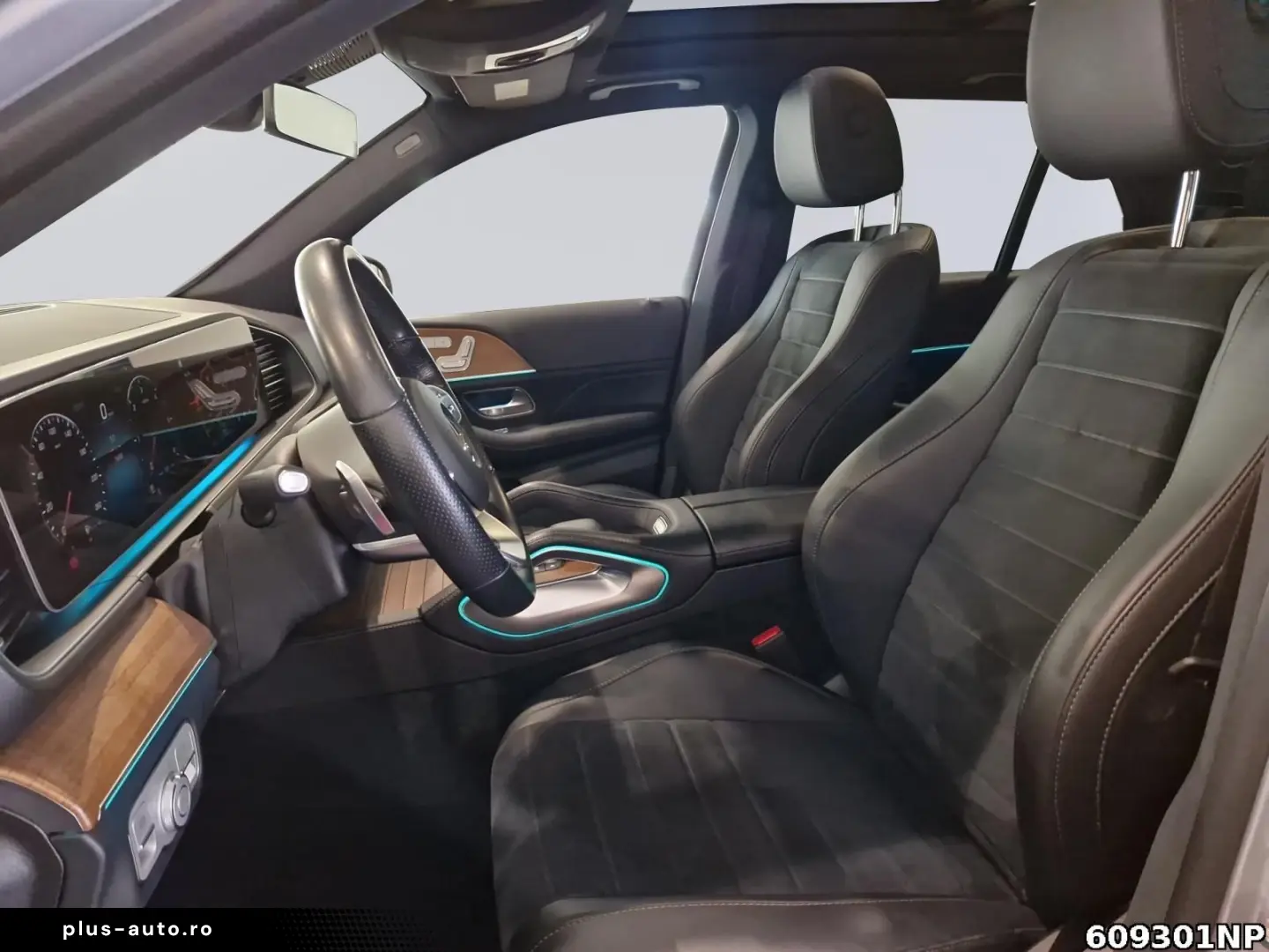 MERCEDES-BENZ GLE 300 d 4matic AMG Line AHK Panorama Kamera