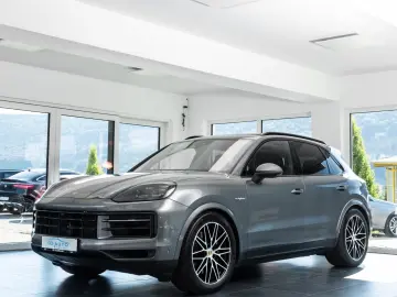 PORSCHE Cayenne E-Hybrid Luft Pano 21 Inno HeadUp BOSE