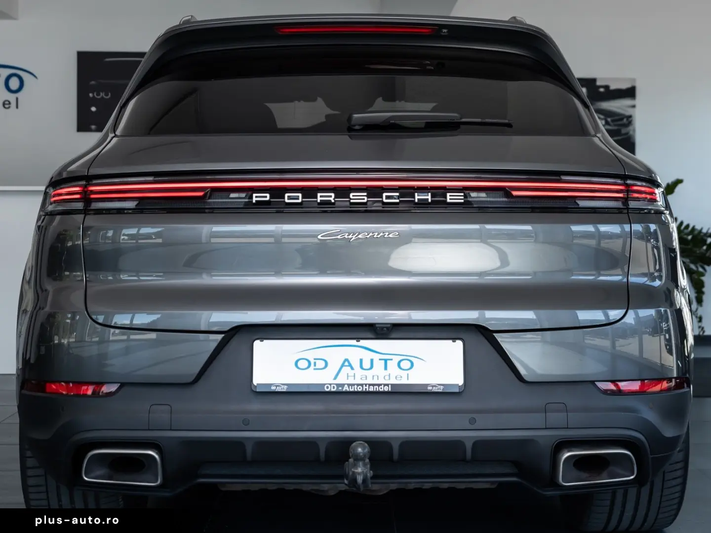 PORSCHE Cayenne E-Hybrid Luft Pano 21 Inno HeadUp BOSE