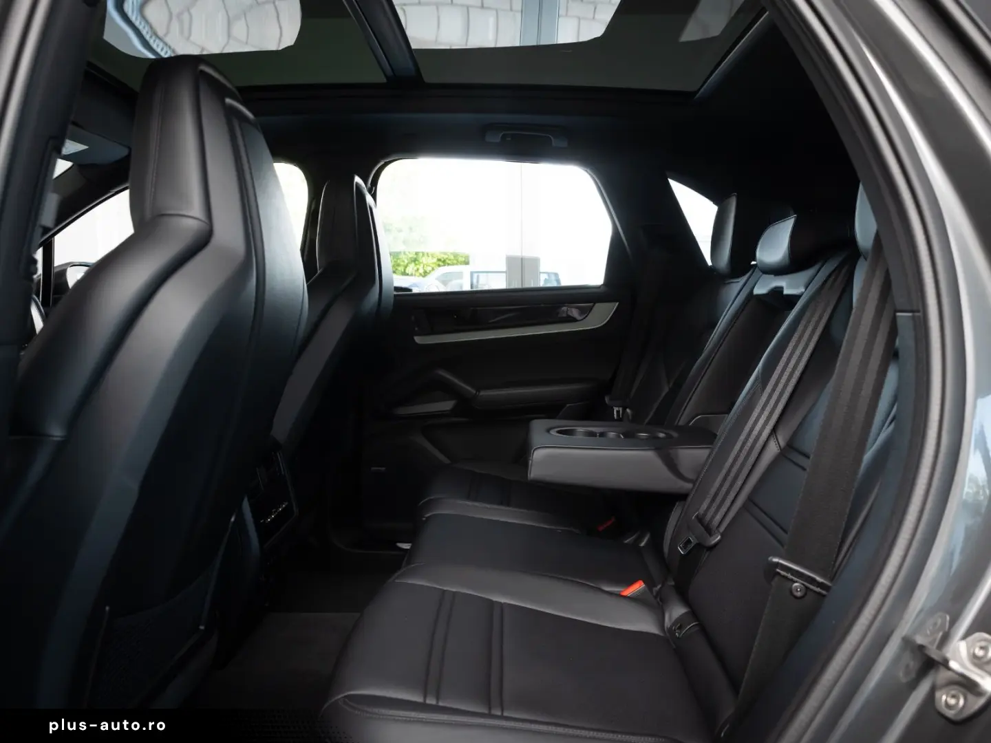 PORSCHE Cayenne E-Hybrid Luft Pano 21 Inno HeadUp BOSE