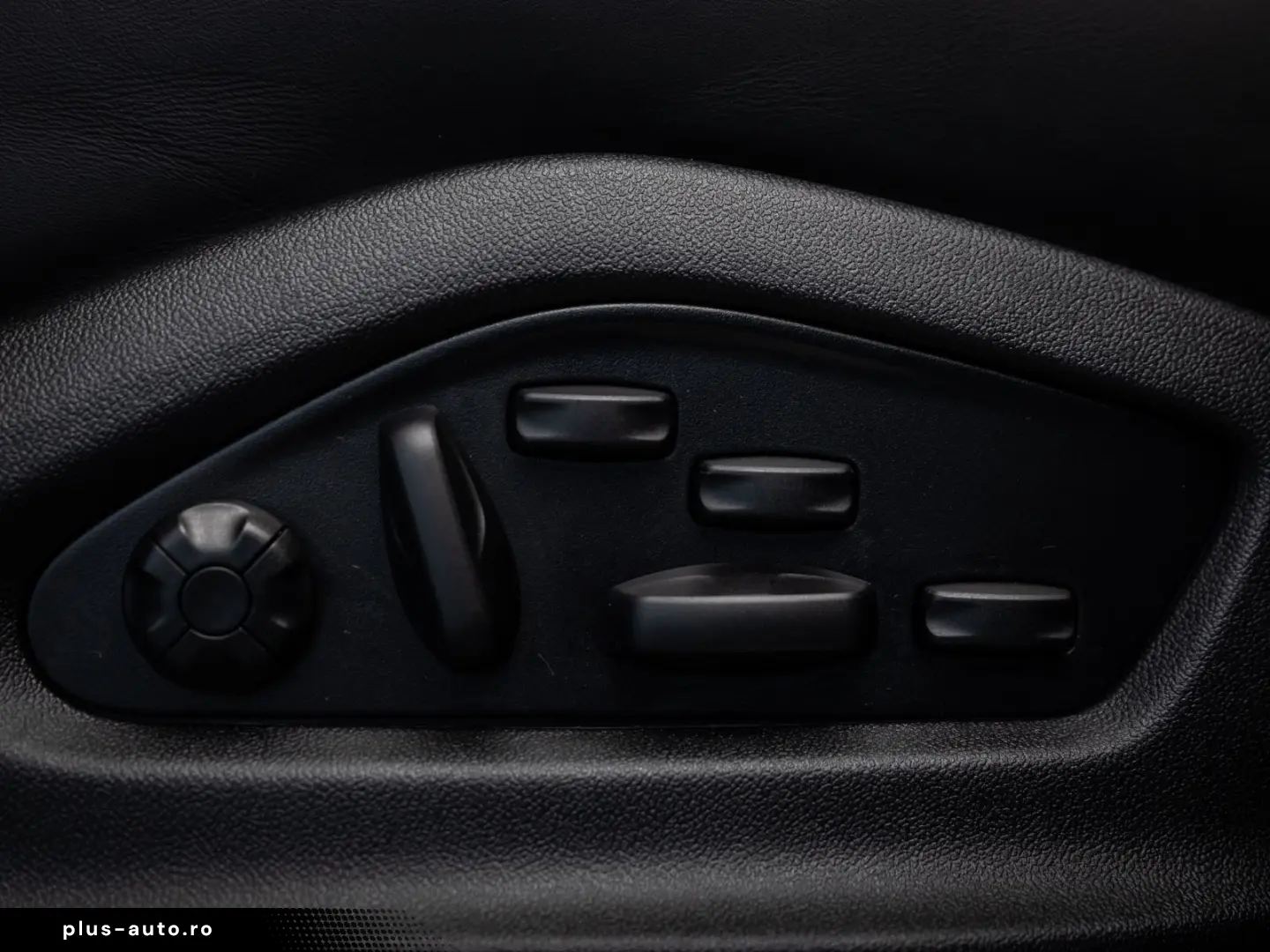 PORSCHE Cayenne E-Hybrid Luft Pano 21 Inno HeadUp BOSE