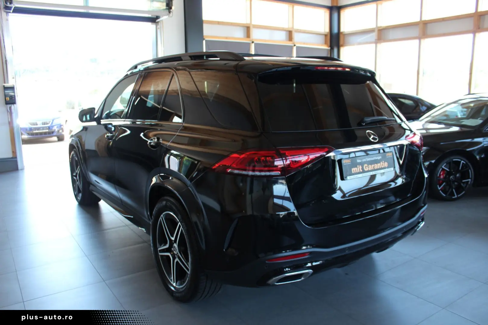 MERCEDES-BENZ GLE 300 d 4Matic AMG Line NAVI LED PANO