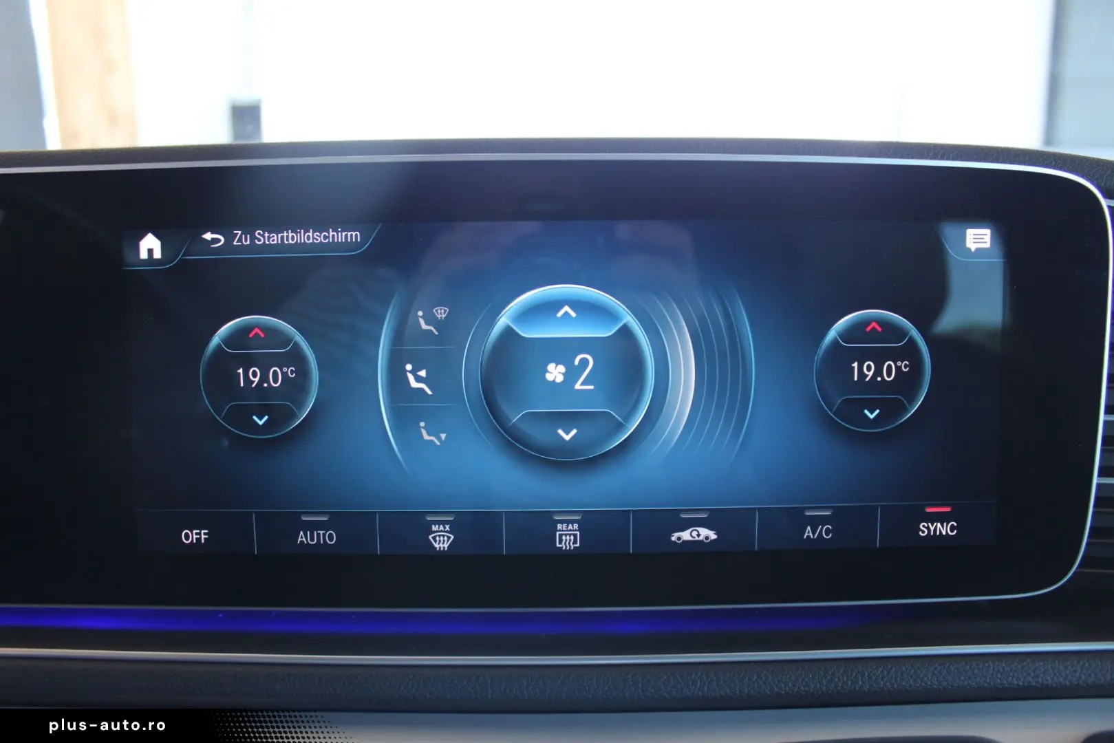 MERCEDES-BENZ GLE 300 d 4Matic AMG Line NAVI LED PANO