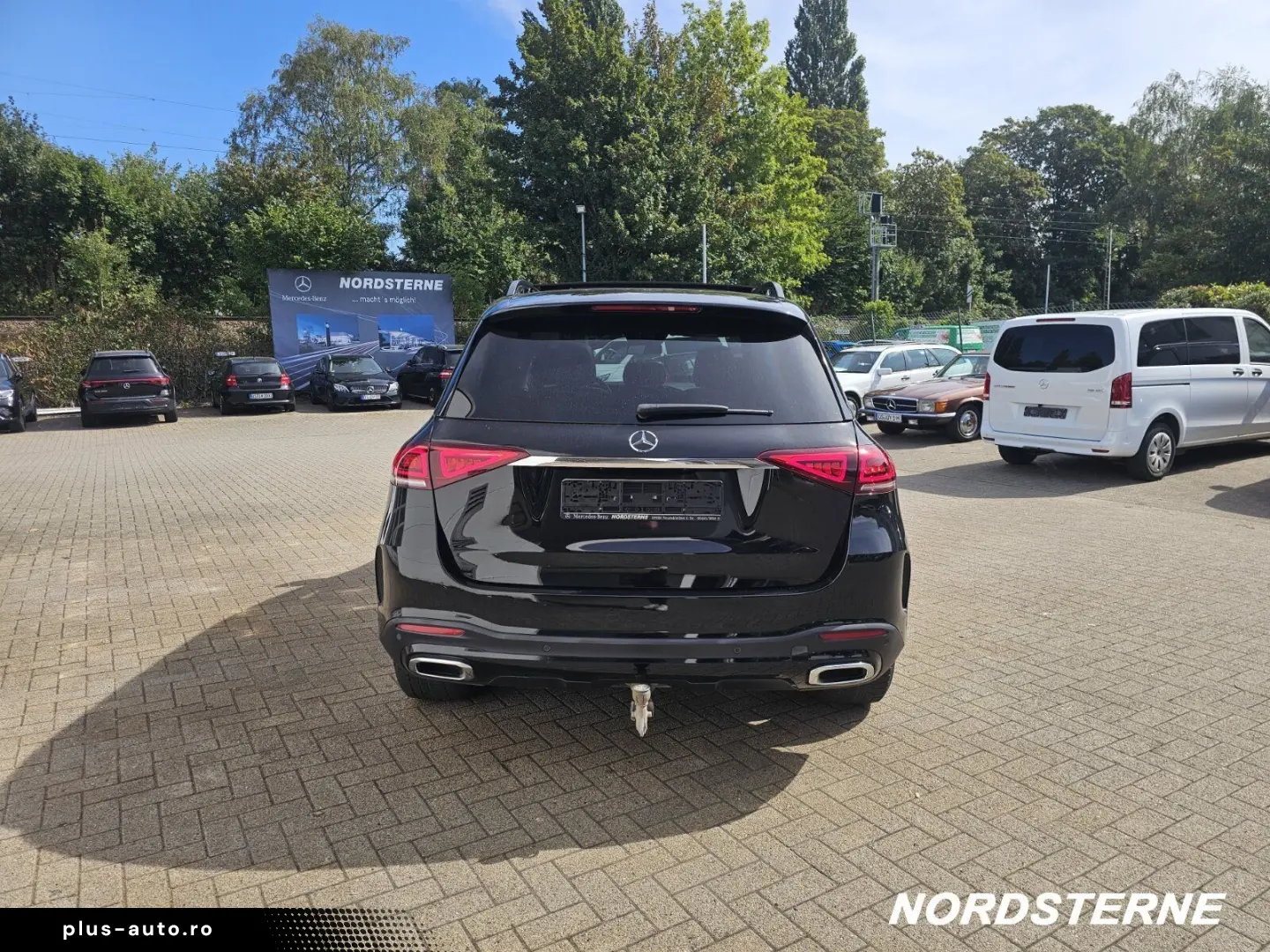 MERCEDES-BENZ GLE 350 d AMG Line 4M 6Zylinder Pano.-Dach AHK