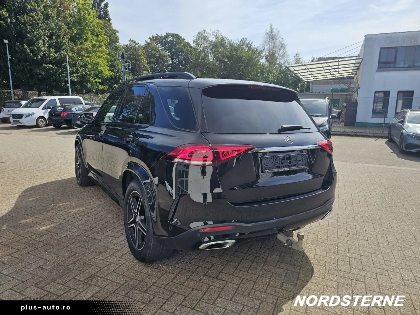 MERCEDES-BENZ GLE 350 d AMG Line 4M 6Zylinder Pano.-Dach AHK