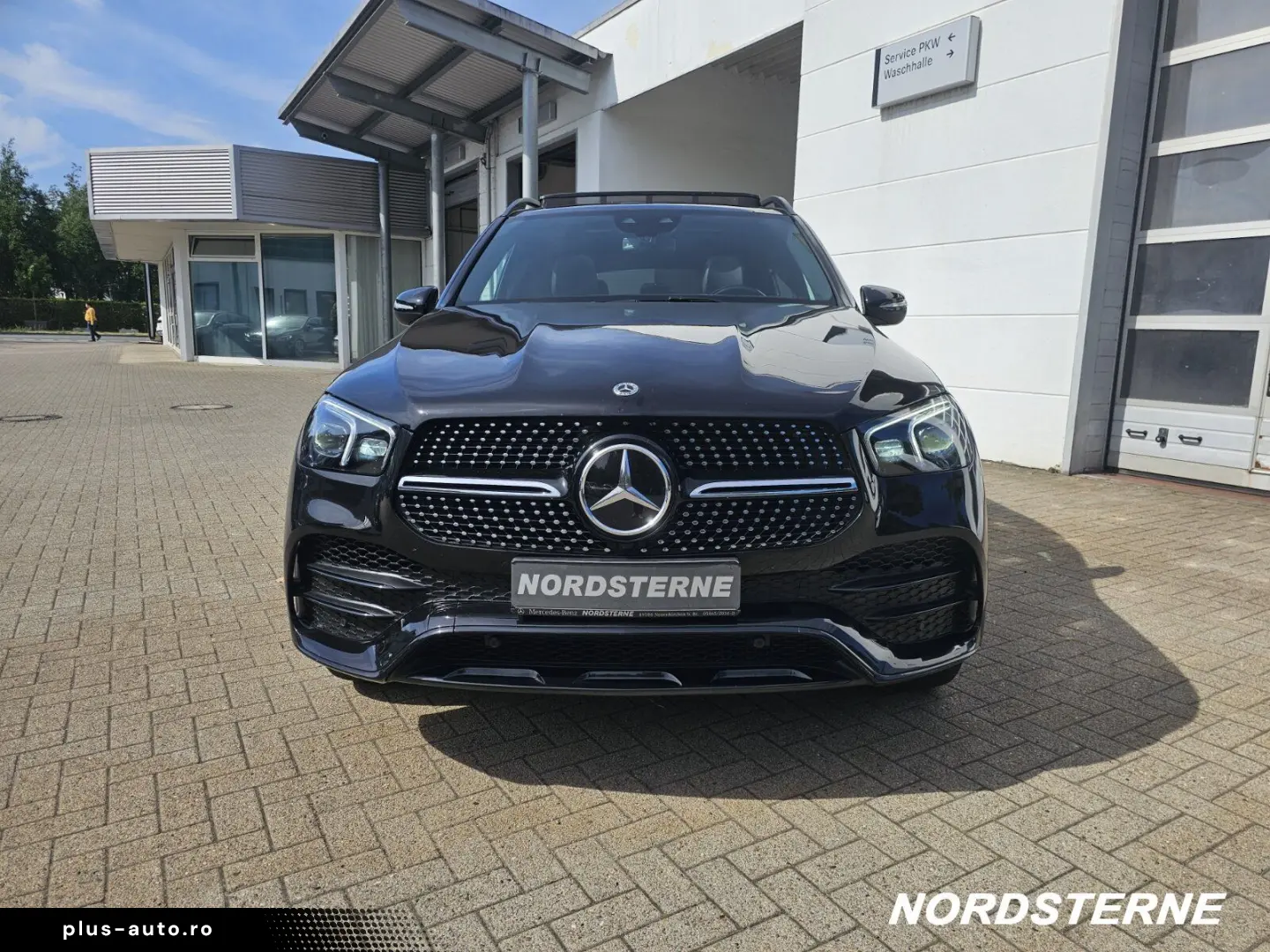 MERCEDES-BENZ GLE 350 d AMG Line 4M 6Zylinder Pano.-Dach AHK