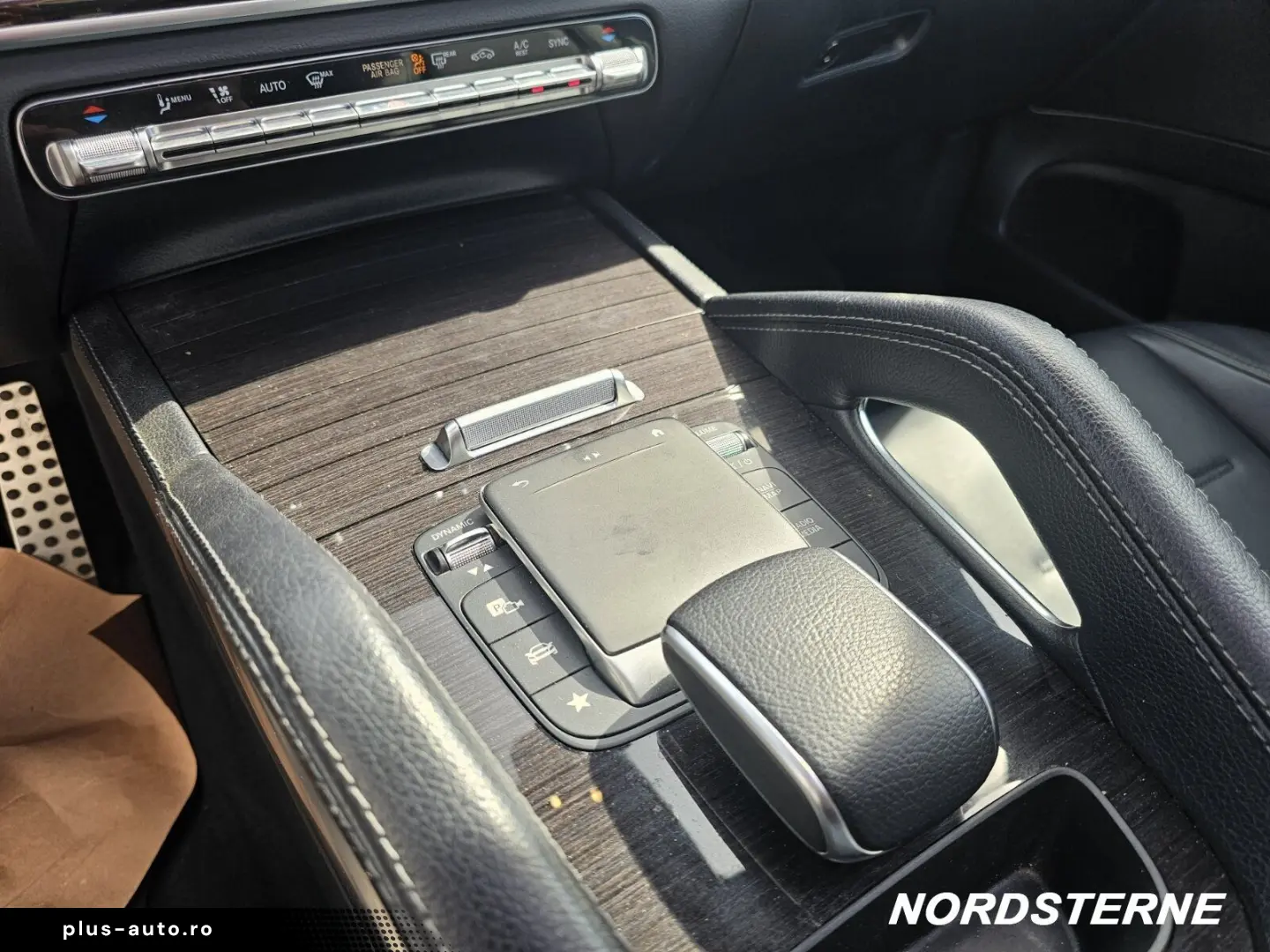 MERCEDES-BENZ GLE 350 d AMG Line 4M 6Zylinder Pano.-Dach AHK