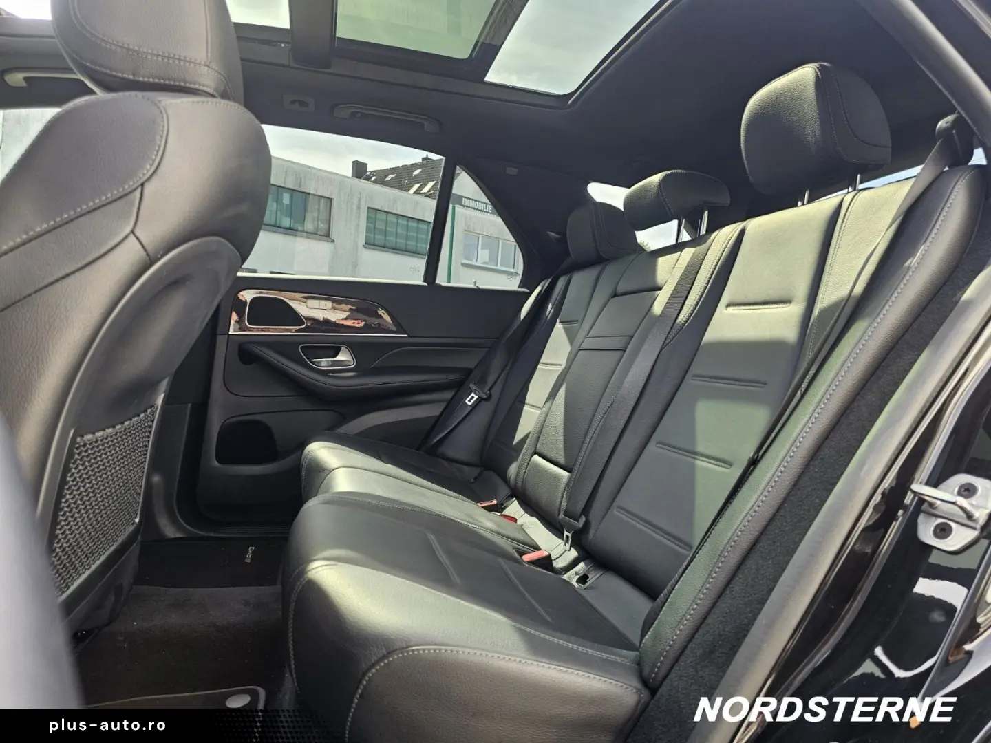 MERCEDES-BENZ GLE 350 d AMG Line 4M 6Zylinder Pano.-Dach AHK