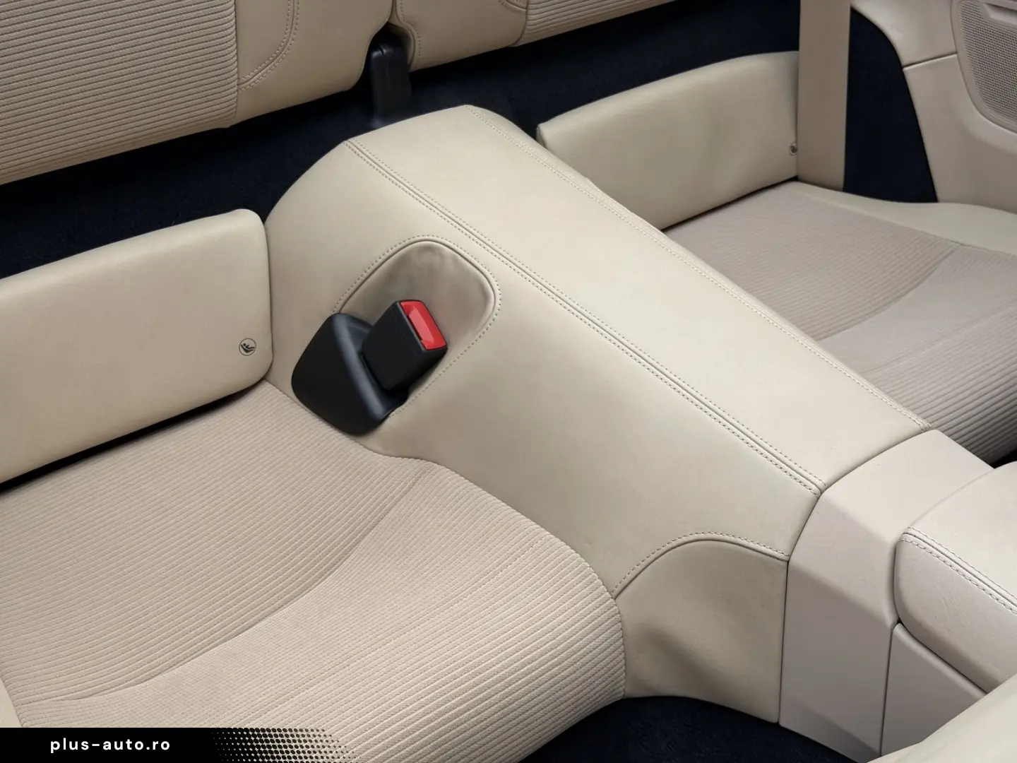 PORSCHE 992 911  4S Cabriolet PTS-OLIVEGRÜN HERITAGE SPO