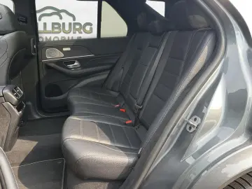 MERCEDES-BENZ GLE 300 d 4Matic AMG-Line Pano 360  Bu…