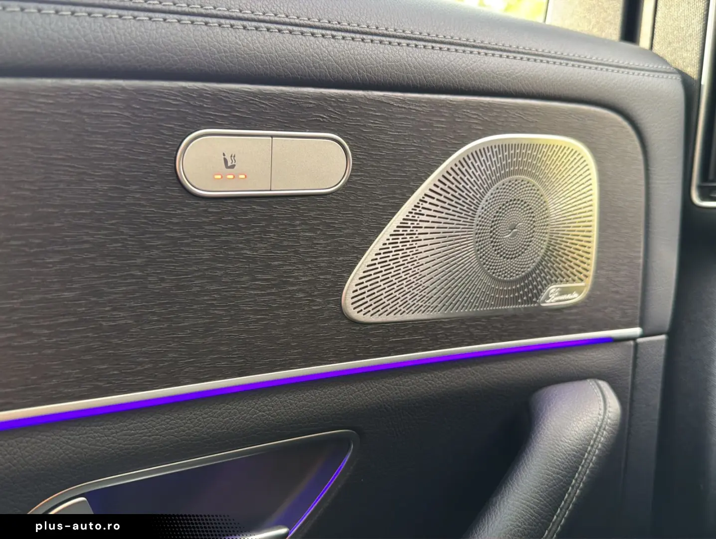 MERCEDES-BENZ GLE 300 d 4Matic AMG-Line Pano 360  Bu&hellip;