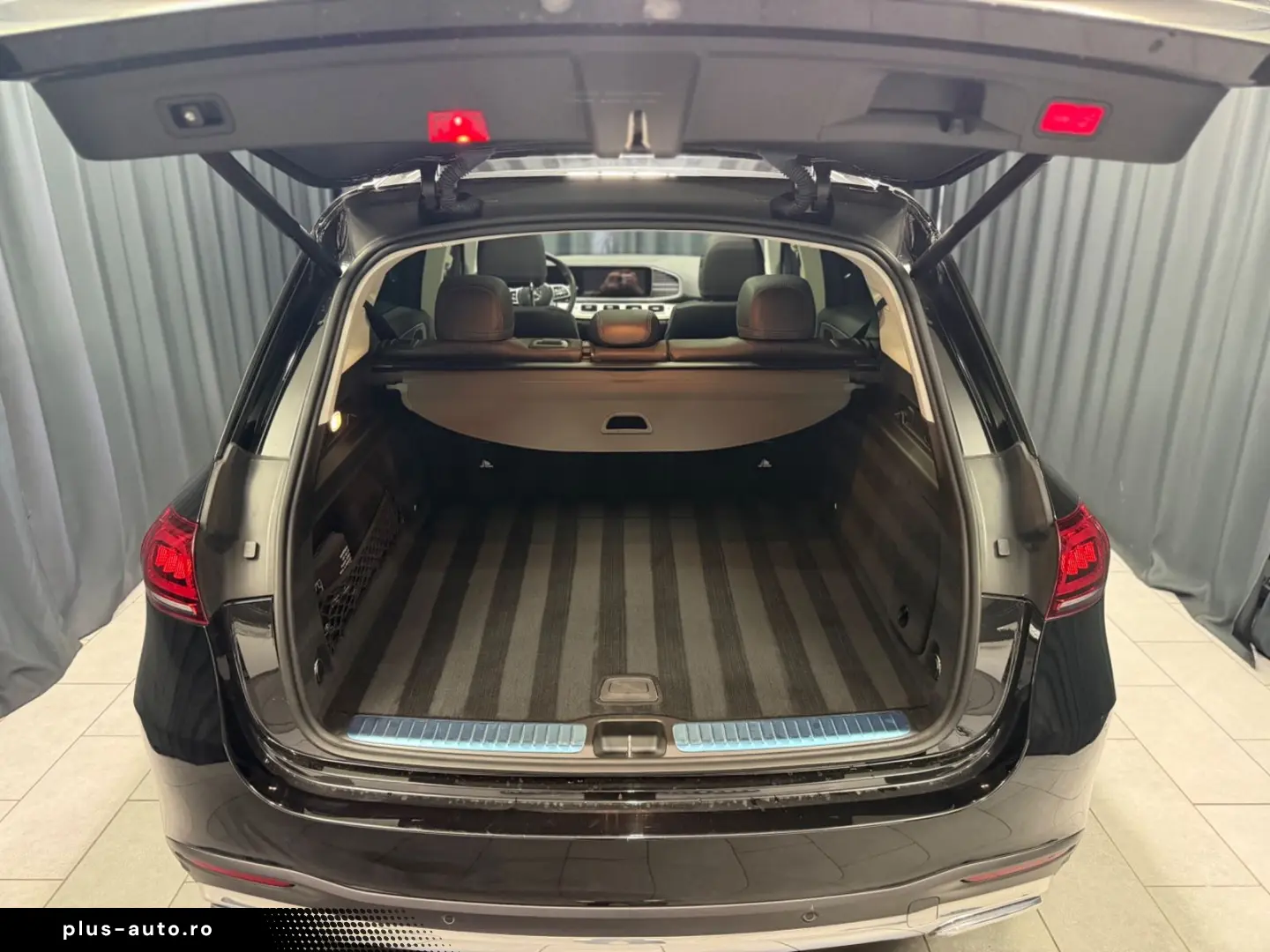 MERCEDES-BENZ GLE 350 d 4Matic  AMG-LINE AHK PANO