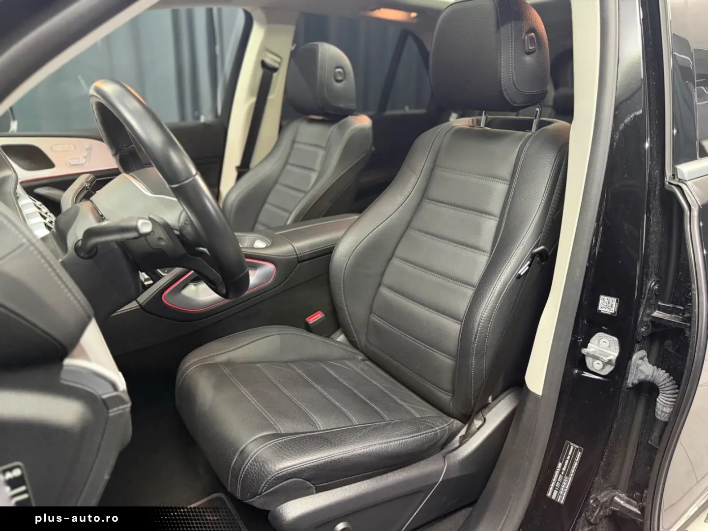 MERCEDES-BENZ GLE 350 d 4Matic  AMG-LINE AHK PANO