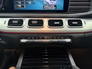 MERCEDES-BENZ GLE 350 d 4Matic  AMG-LINE AHK PANO