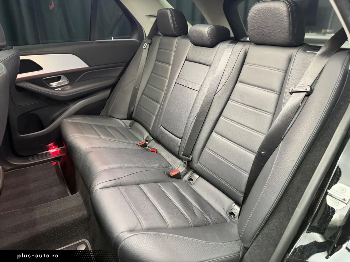 MERCEDES-BENZ GLE 350 d 4Matic  AMG-LINE AHK PANO