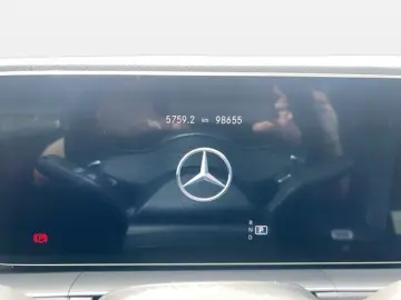 MERCEDES-BENZ GLE 350 d 4Matic AMG Line Multibeam LE…