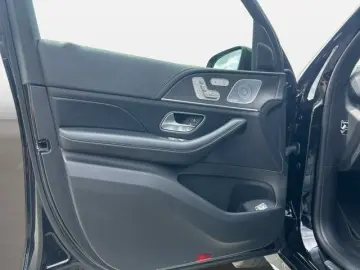 MERCEDES-BENZ GLE 350 d 4Matic AMG Line Multibeam LE…