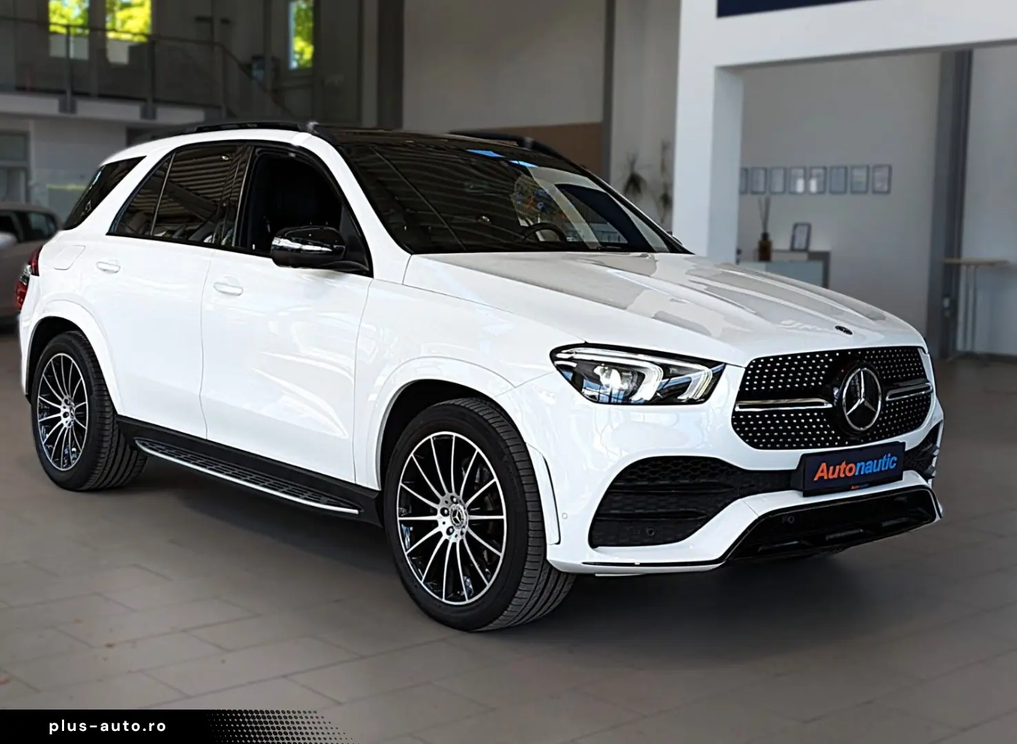 MERCEDES-BENZ GLE 400d AMG NIGHT PANO 360  AHK 21  BURMESTER