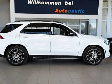 MERCEDES-BENZ GLE 400d AMG NIGHT PANO 360  AHK 21  BURMESTER