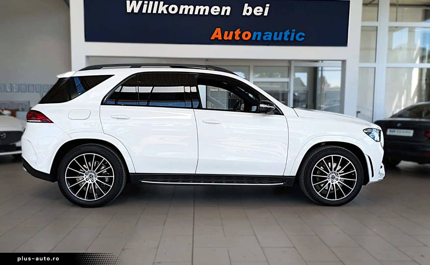 MERCEDES-BENZ GLE 400d AMG NIGHT PANO 360  AHK 21  BURMESTER
