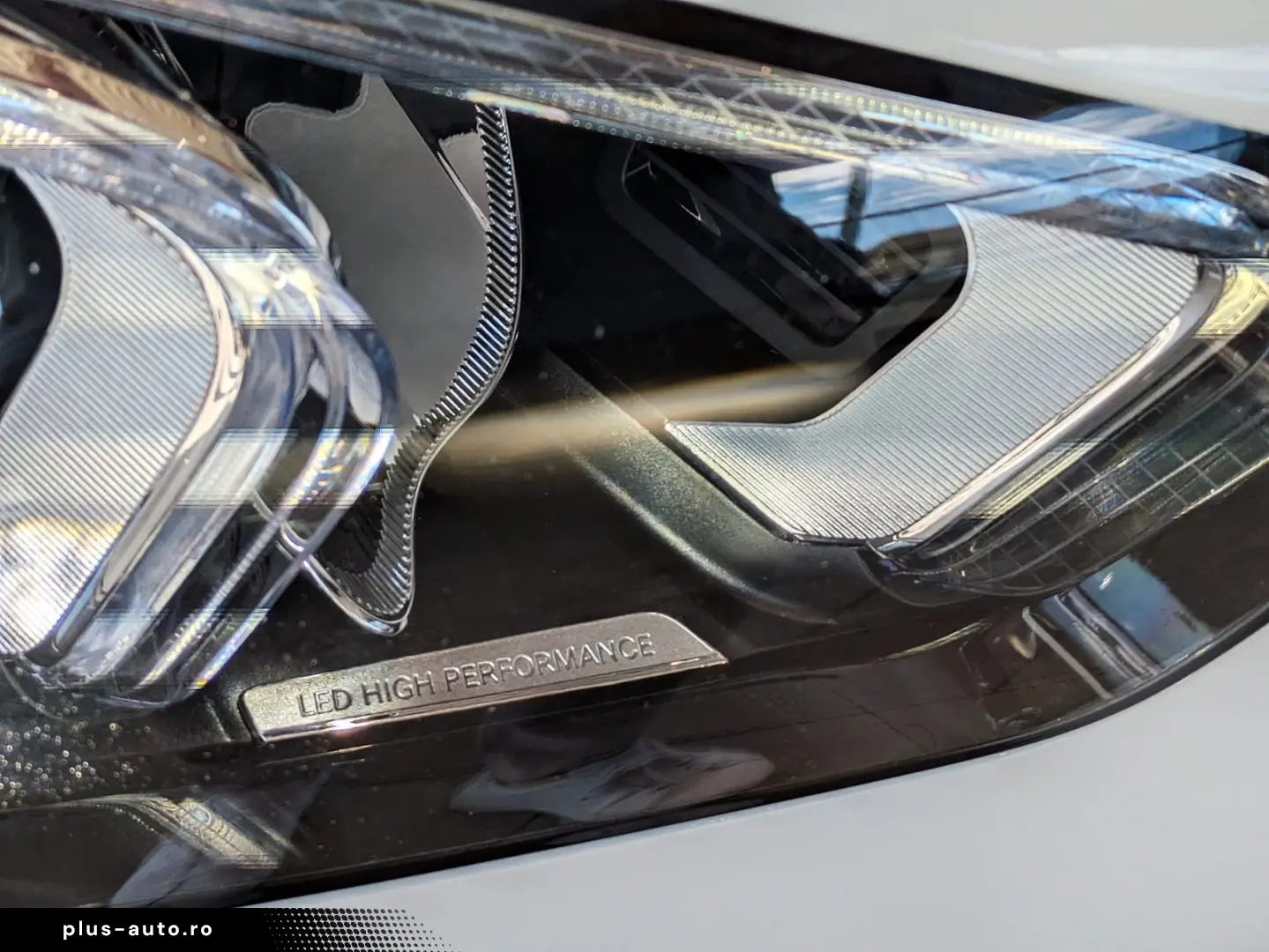MERCEDES-BENZ GLE 400d AMG NIGHT PANO 360  AHK 21  BURMESTER