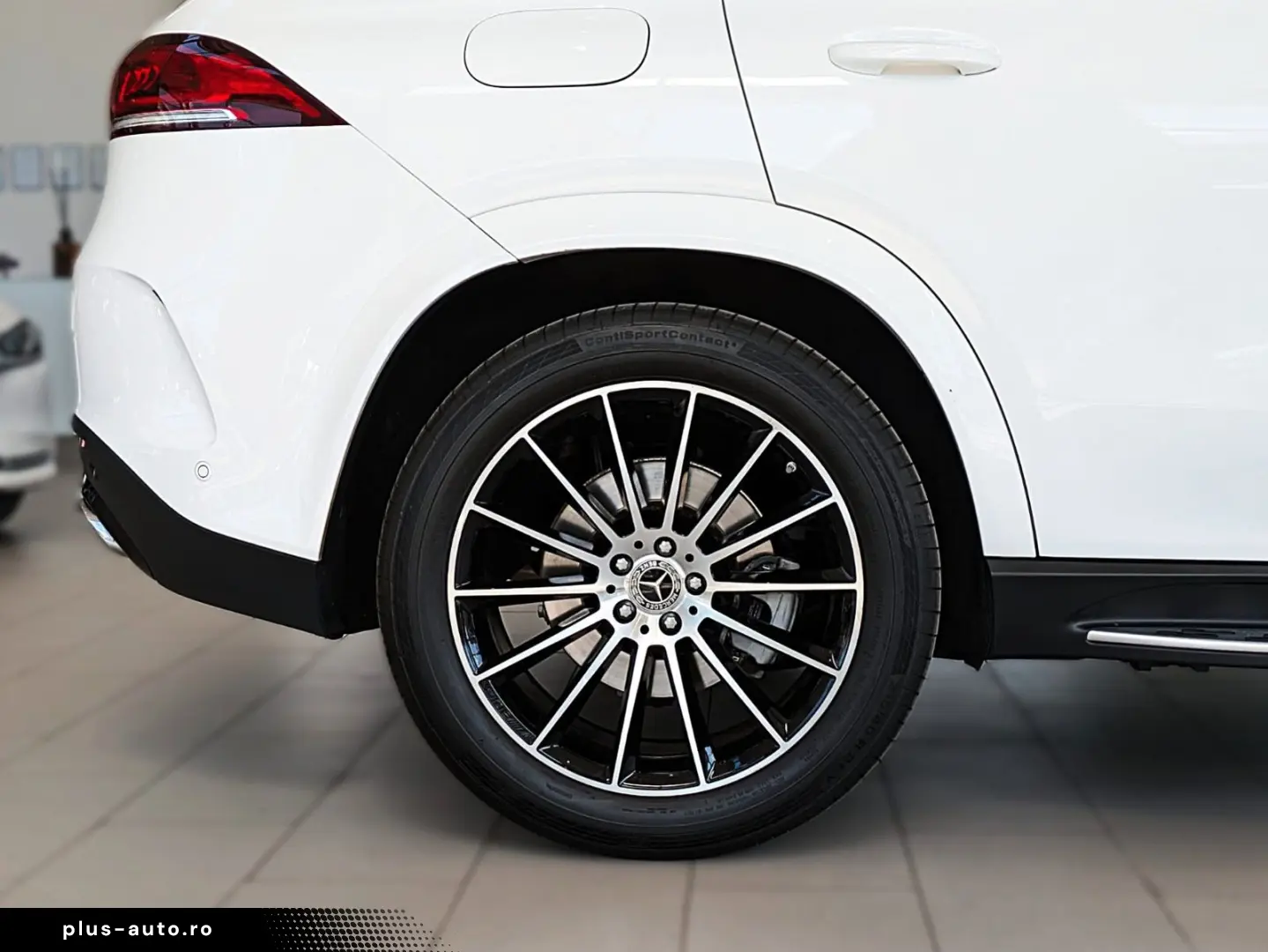 MERCEDES-BENZ GLE 400d AMG NIGHT PANO 360  AHK 21  BURMESTER