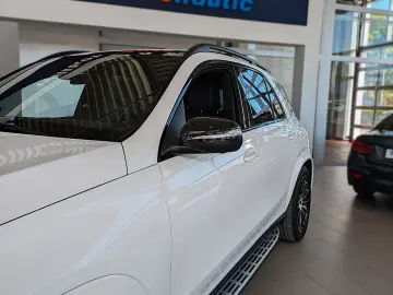 MERCEDES-BENZ GLE 400d AMG NIGHT PANO 360  AHK 21  BURMESTER
