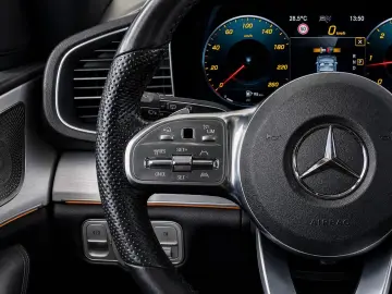 MERCEDES-BENZ GLE 400d AMG NIGHT PANO 360  AHK 21  BURMESTER
