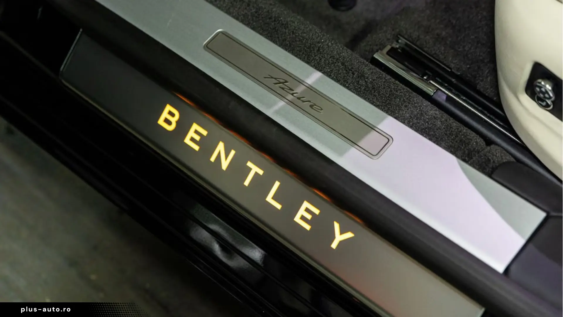 Bentley Flying Spur V8 Azure  Piano Linen Veneer Rotatin